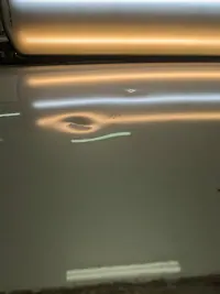 Renault Duster до ремонта двух вмятин под усилителем