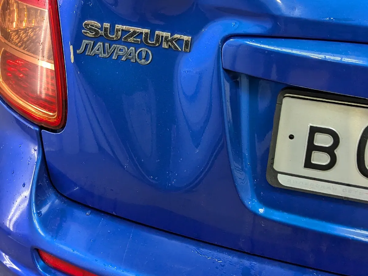 Крышка багажника Suzuki SX4 до ремонта без покраски